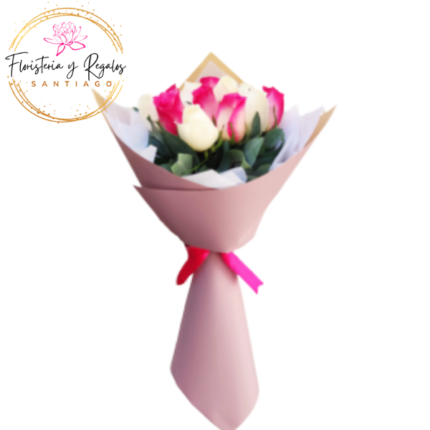 RAMO DE 13 ROSAS BICO